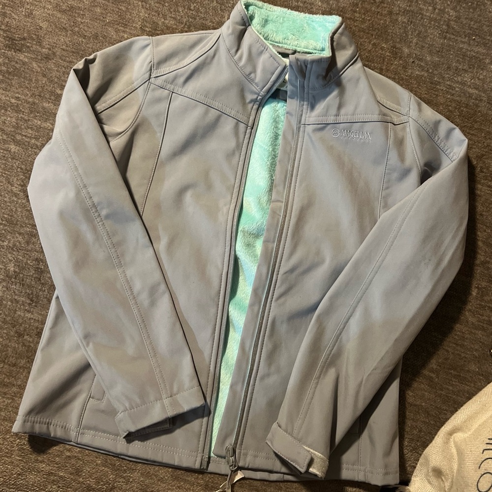 !! BRAND NEW !! Magellan Jacket